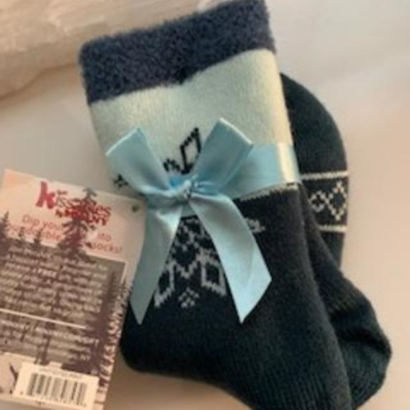 "Snowflake" Double Layer Slipper Socks Shea Butter Infused by MinxNY - Picture 2 of 5